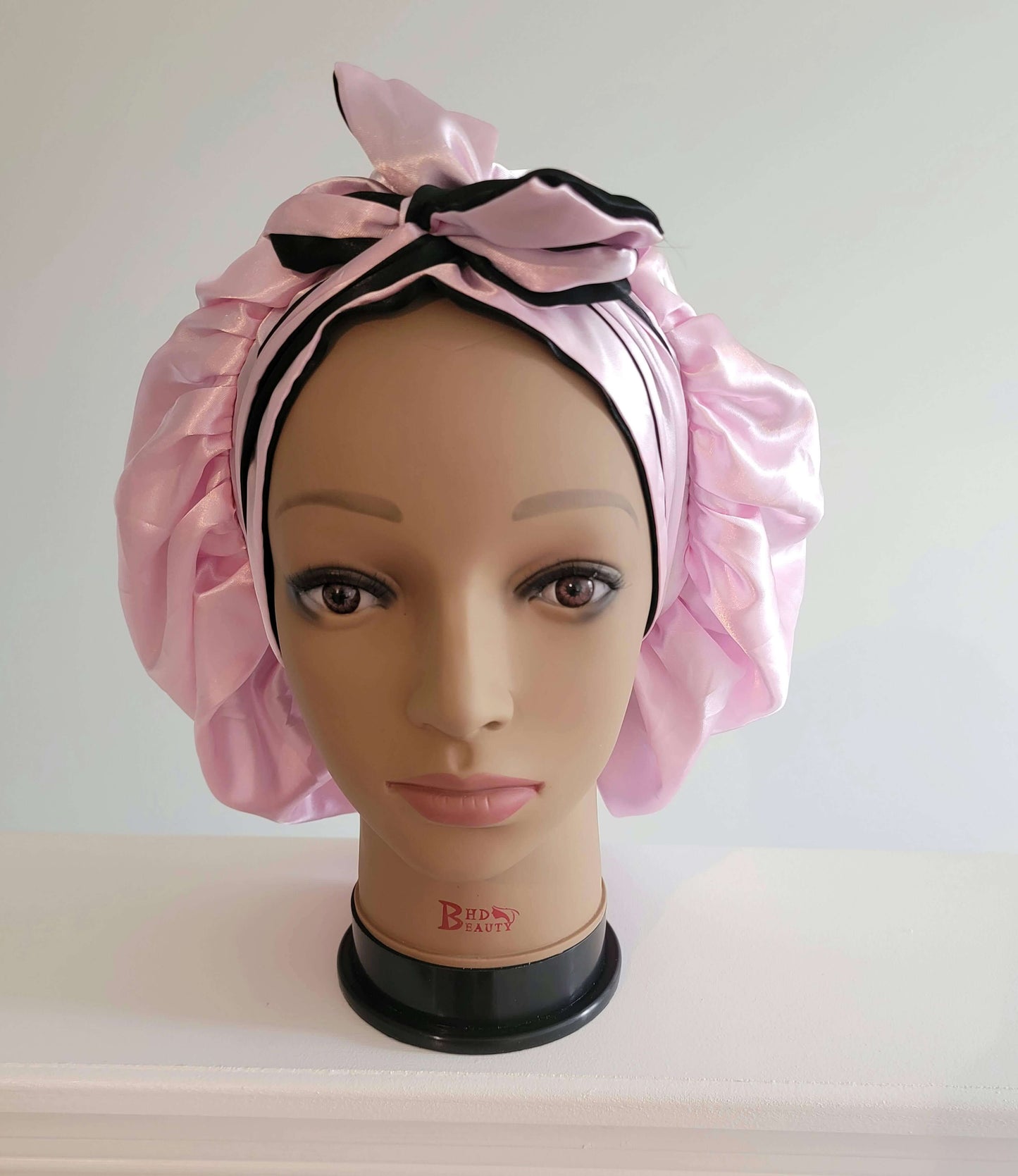 NTBN reversible satin bonnet