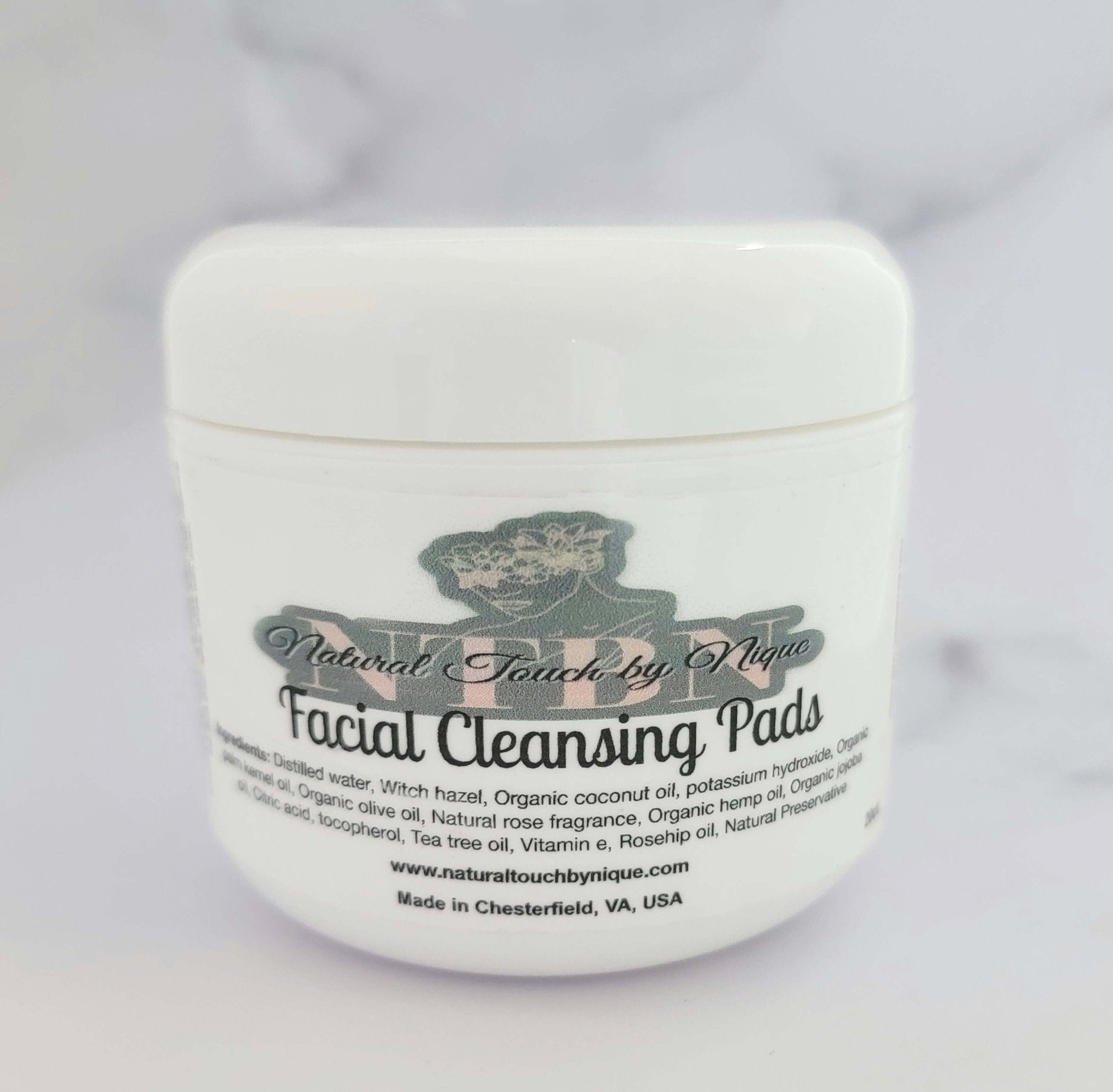 Facial Cleansing Pads w/ tea tree oil